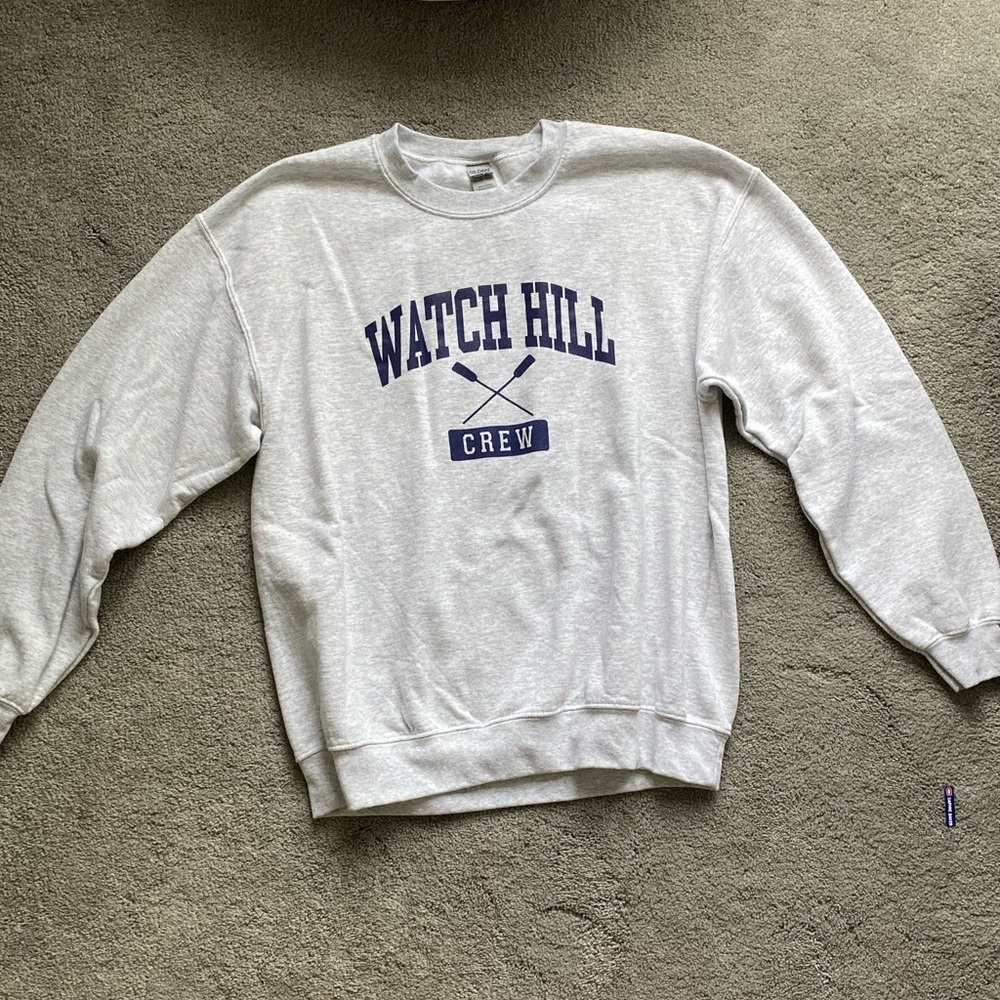 Watch Hill Light Gray Heather Crew Neck